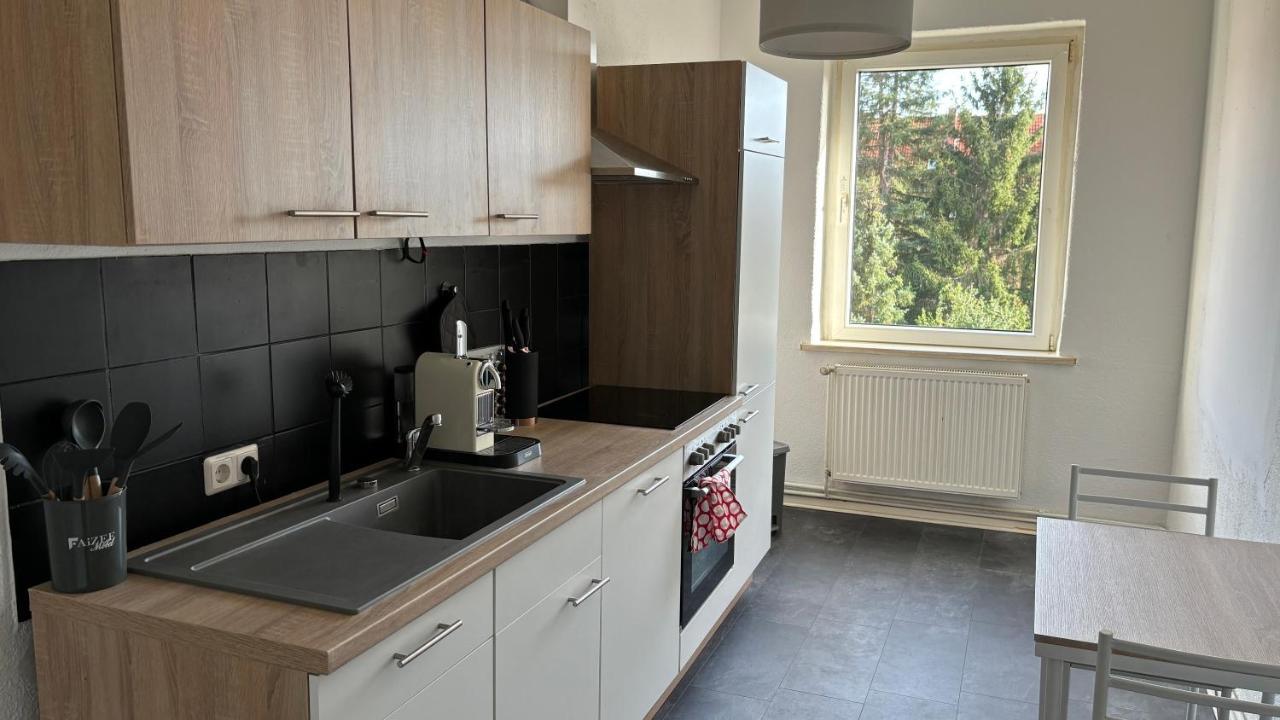 Bitterfelder Cityapartment Im Dichterviertel المظهر الخارجي الصورة